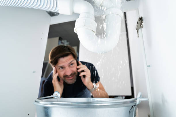Best Clogged Drain Plumber  in Pearsall, TX
